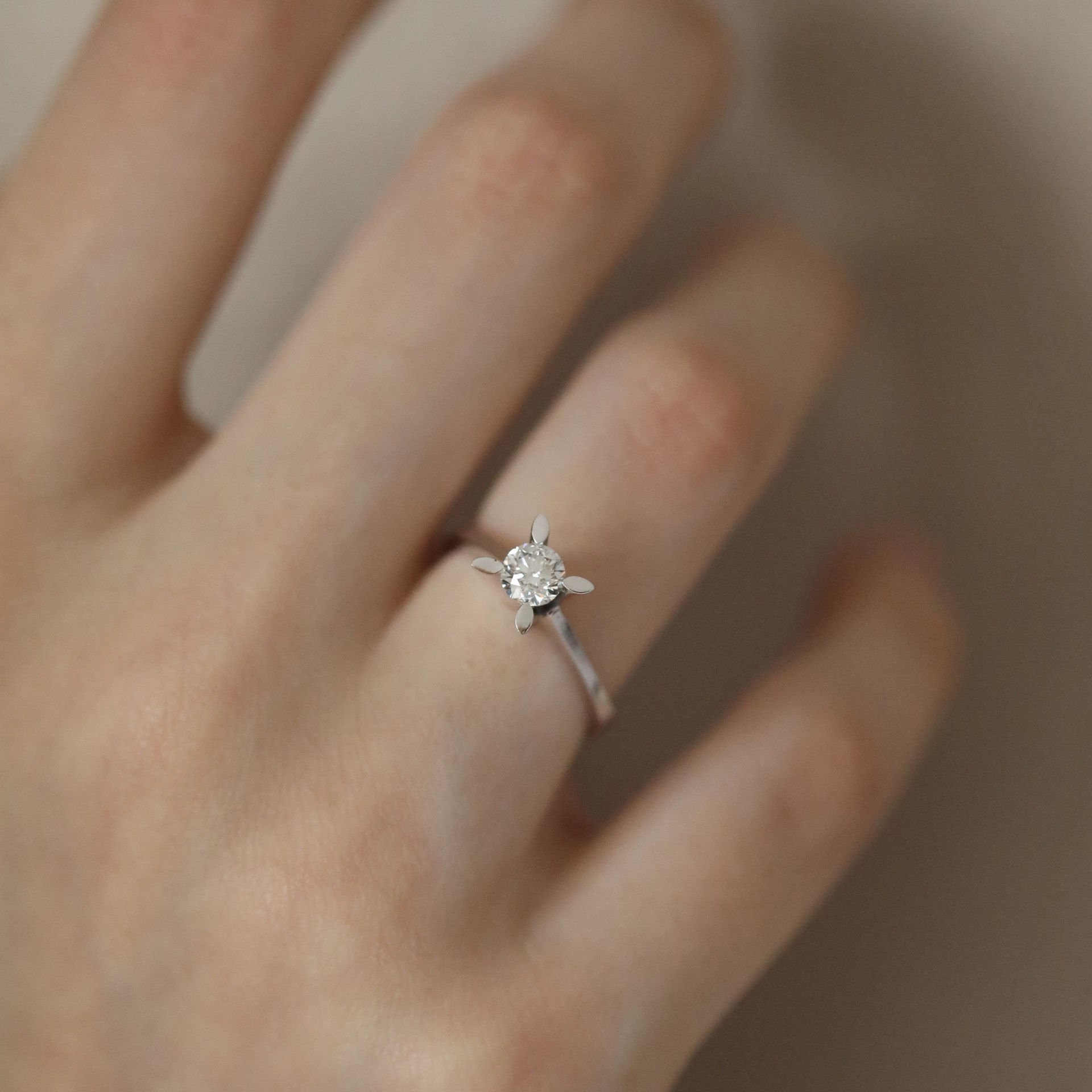 0,50 Ct. Tek taş Pırlanta Yüzük