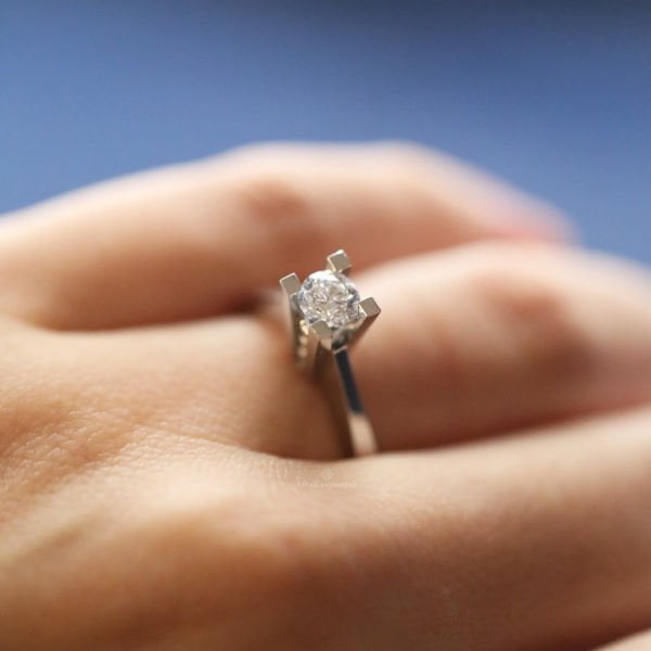 0,42 Ct. Pırlanta Yüzük