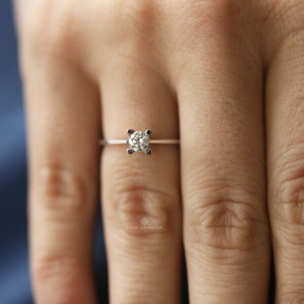 0,41 Ct. Pırlanta Yüzük