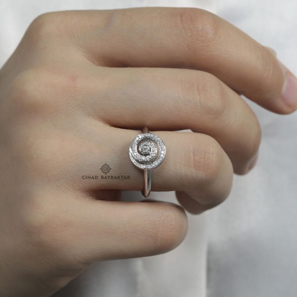 0,15 Ct. Pırlanta Yüzük