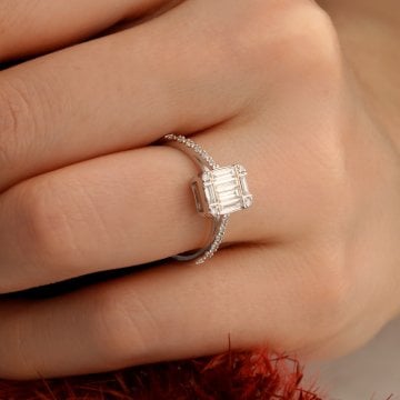 0.57 Ct. Pırlanta Baget Yüzük