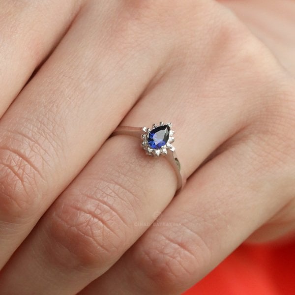 0,46 Ct. Safir Pırlanta Yüzük