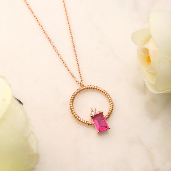 Pembe Taşlı Halka Altın Kolye
