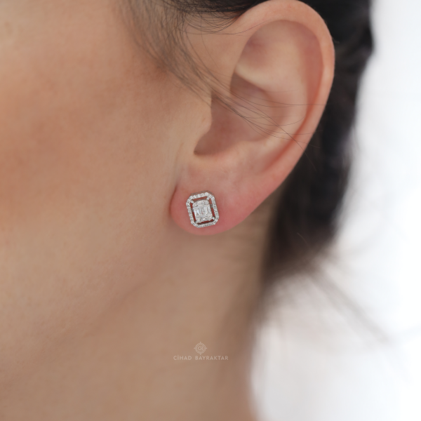 0.54 Ct.Baget Pırlanta Küpe