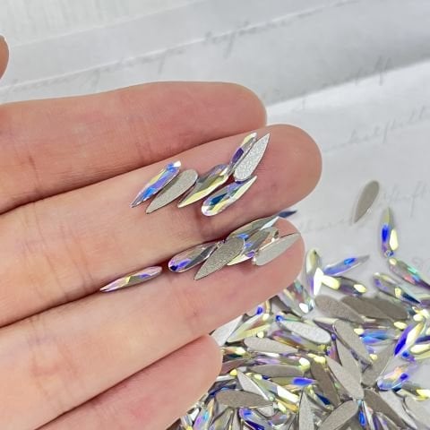 2304 10x2,8mm Crystal AB (001AB) Foyalı - İnce Damla Şekilli Altı Düz Janjan Kristal Taş