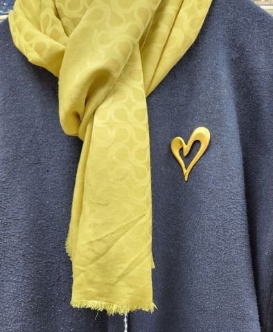 Hearty Vintage Broş