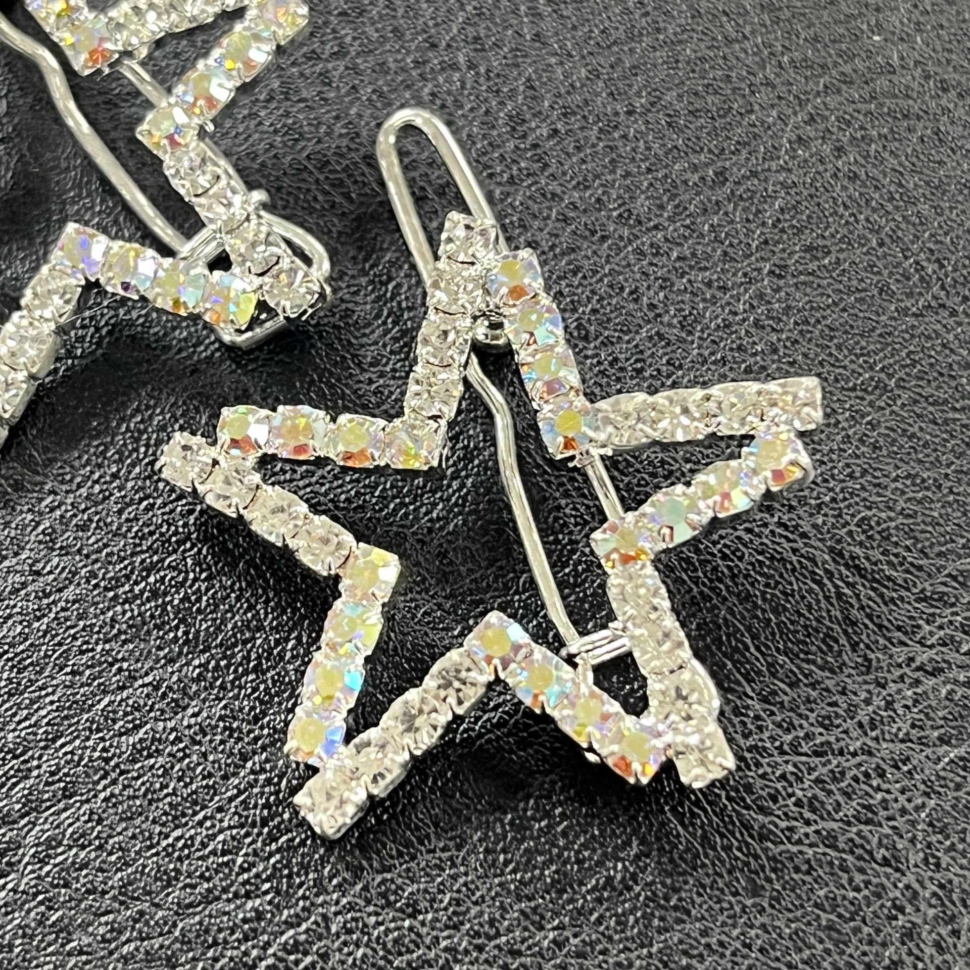 Starry Yıldız Saç Tokası - Parlak Kristal Taşlı Perçinli Saç Firketesi