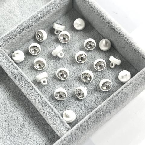 1770/129 White Plastik Çerçeveli Swarovski Kristali (001)