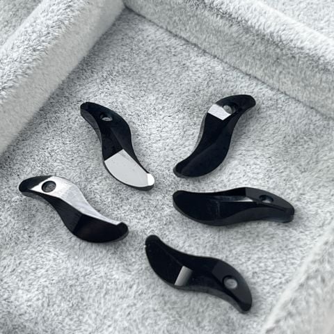 6525 19mm Jet (280) - S Şeklinde Siyah Kolye Ucu