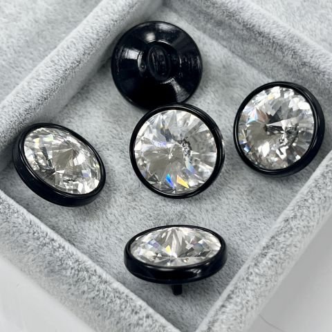 1770/218 Siyah Plastik Çerçeveli Swarovski Kristali (001)