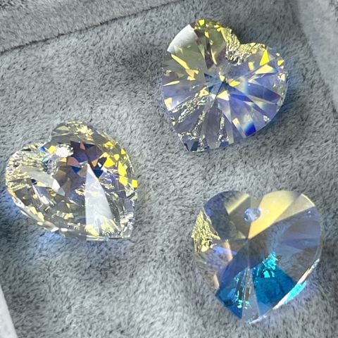Swarovski 6228 Kalp 18mm Crystal AB (001AB) - Janjan Renkli Kolye Ucu