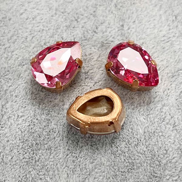 JOSEF BERGS 14X10mm Damla - 4 Delikli Yuva - Ham