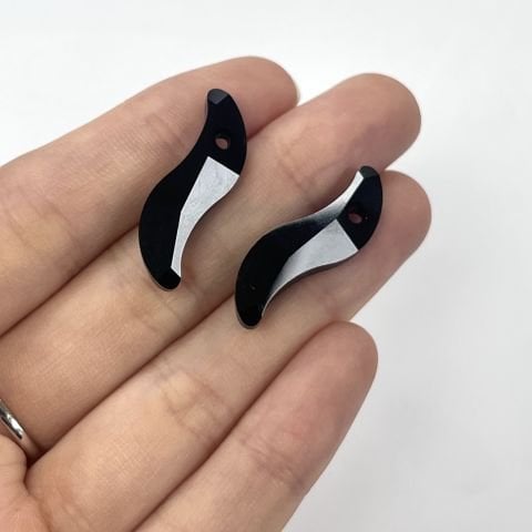 6525 28mm Jet (280) - S Şekilli Siyah Kolye Ucu