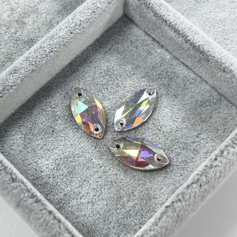 Mekik Şekilli 18x9mm Dikilebilir Crystal AB Cam Taş - Janjan Dikme Taş