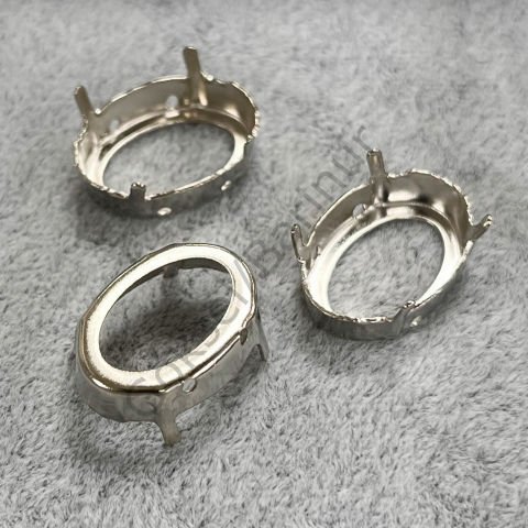 JOSEF BERGS 18x13mm Oval - 4 Delikli Yuva - Beyaz Kaplamalı