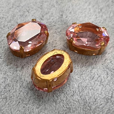 JOSEF BERGS 18x13mm Oval - 4 Delikli Yuva- Ham