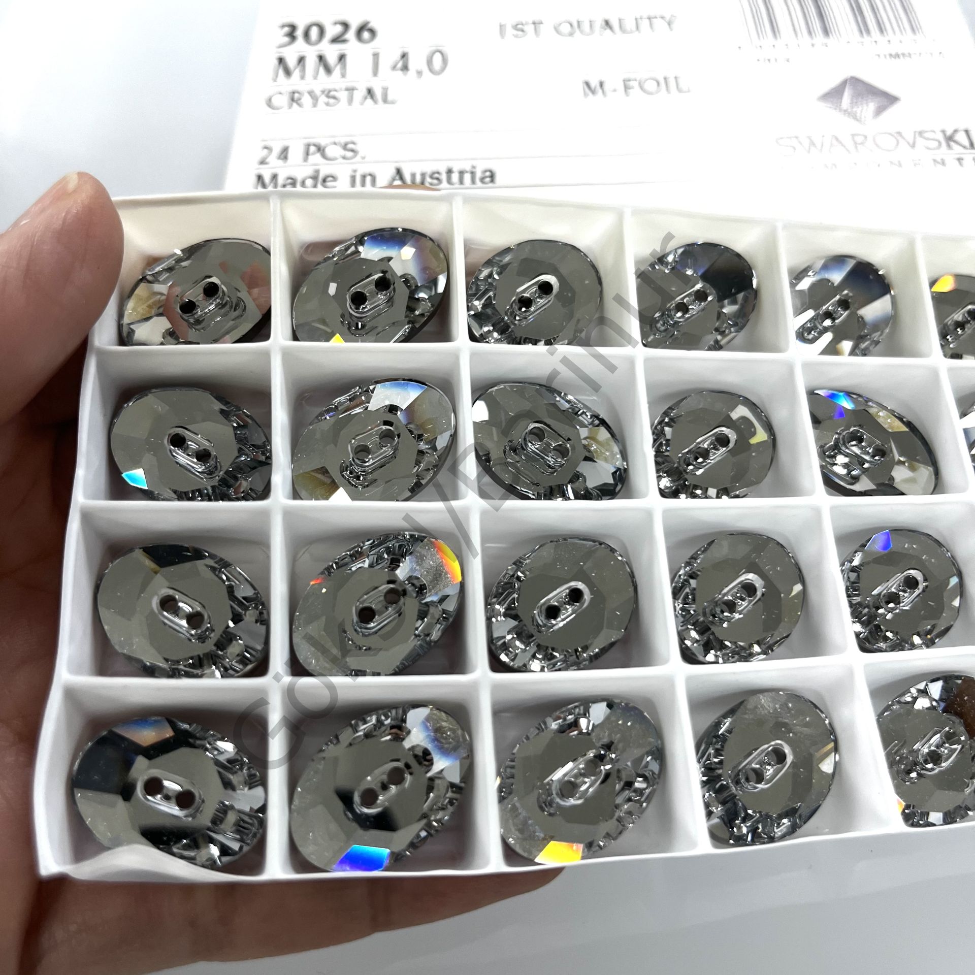 3026 20x14mm Crystal (001) M - Beyaz Oval Düğme Metalik Foyalı