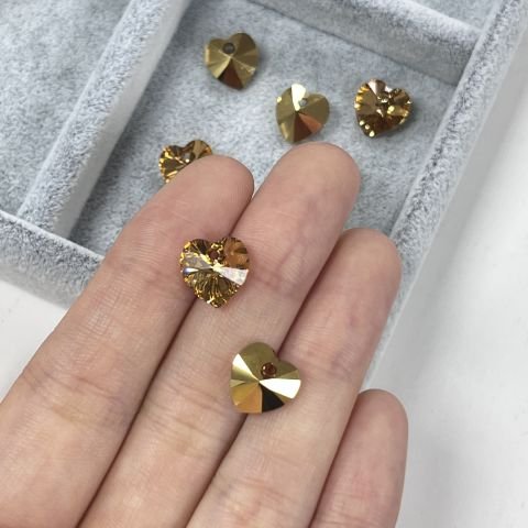 Swarovski 6228 Kalp 10mm Crystal Aurum (001AUR) - Altın Renk Kolye Ucu