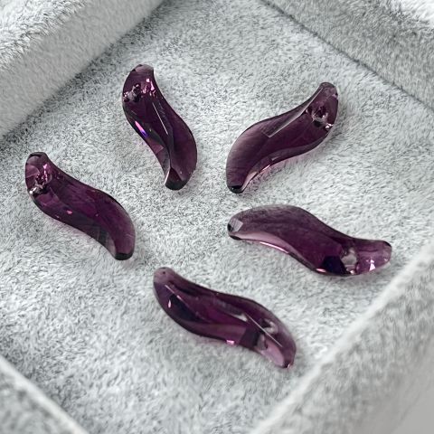 6525 19mm Crystal Amethyst (204) - S Şeklinde Mor Kolye Ucu