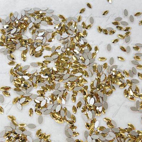Swarovski 2200 Mekik 4x2mm Crystal Aurum F (001 AUR) - Altın Renk Altı Düz Kristal Taş