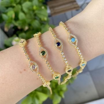 Taşlı Sıra Göz Bileklik