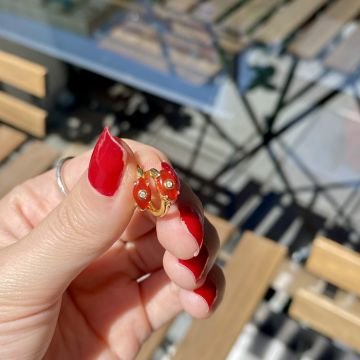 Mini Halka Amber Göz Küpe
