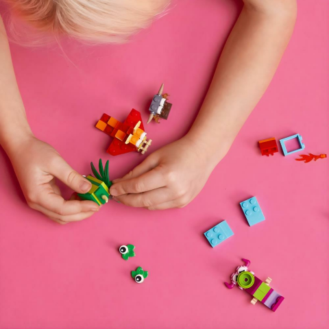 LEGO® Classic Yaratıcı Canavarlar 11017