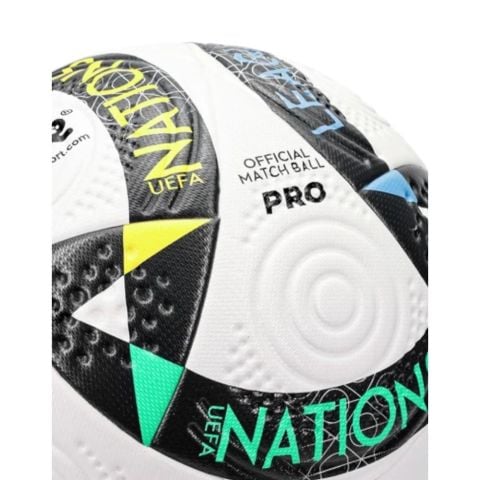 Yapıştırma Futbol Topu