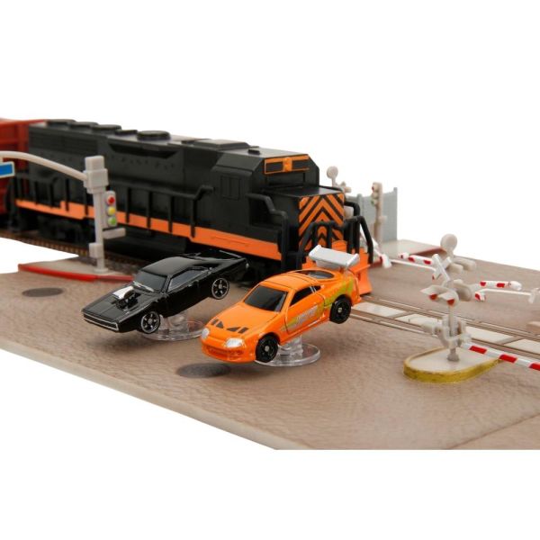 Jada Hızlı & Öfkeli Nano Tren Sahnesi Diorama Modellemesi