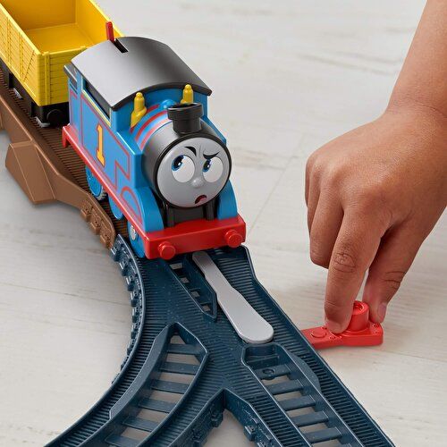Thomas ve Arkadaşları Motorlu Tren Set HGY78-HGY79
