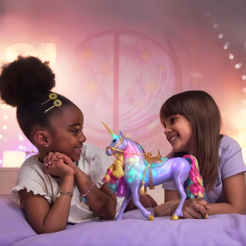 Sesli ve Işıklı Unicorn Academy Wildstar Figürü