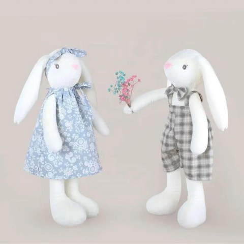 60 Cm Elbiseli Tavşanlar