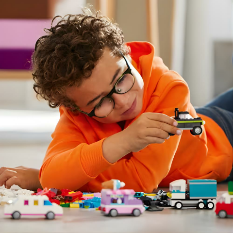 LEGO® Creator Yaratıcı Araçlar 11036