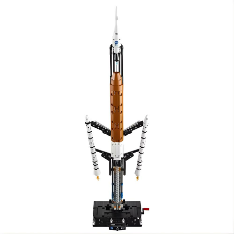 LEGO Technic NASA Artemis Uzay Fırlatma Sistemi Roketi 42221