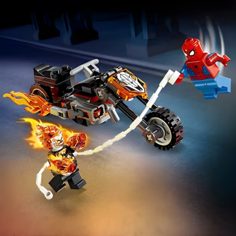LEGO Marvel Örümcek Adam, Ghost Rider Motosikletine Karşı 76335