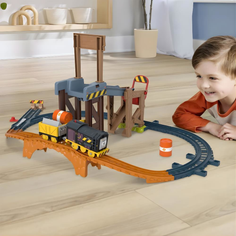 Fisher Price Thomas ve Arkadaşları Diesel Yükleme ve Kaldırma İnşaat Seti JBW20