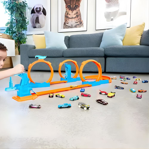 3in1 Hot Wheels Track Creator Üçlü Çemberde Pist Seti JDW39