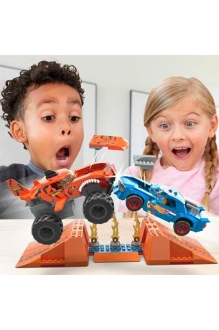 Hot Wheels® Smash N Crash Tiger Shark Çarpışma Seti