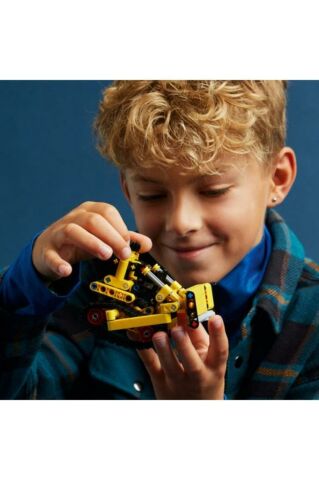 LEGO ® Technic Ağır İş Buldozeri 42163 -  Yaratıcı Oyuncak Model Yapım Seti (195 Parça)
