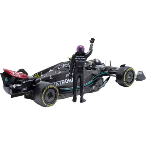 1:24 Mercedes AMG F1 W14 E Performance Figürlü Formula 1 Yarış Arabası