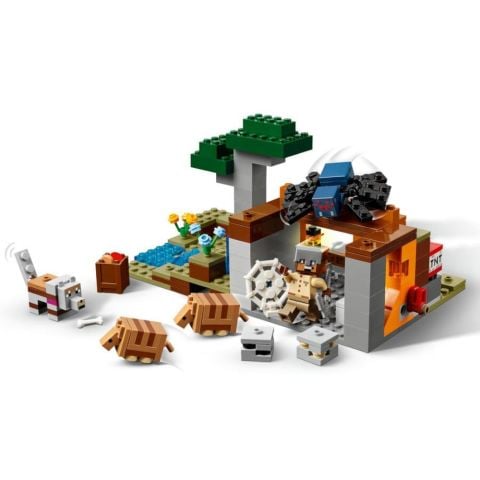 21269 LEGO® Minecraft Armadillo Maden Keşfi
