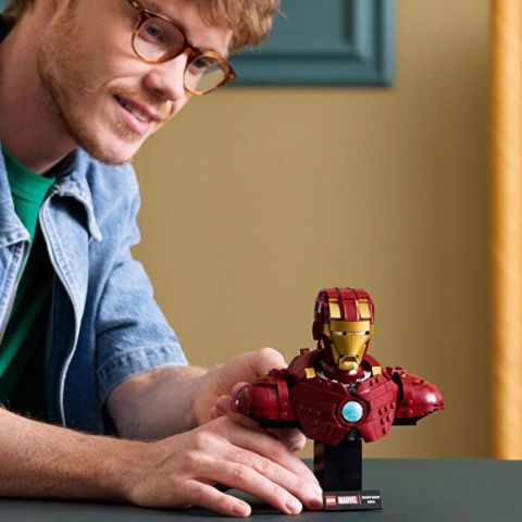 LEGO Marvel Iron Man MK4 Büstü 76327