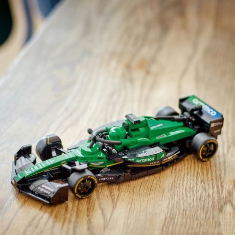 LEGO Speed ​​​​Champions 77245 Aston Martin Aramco AMR24 F1 Arabası