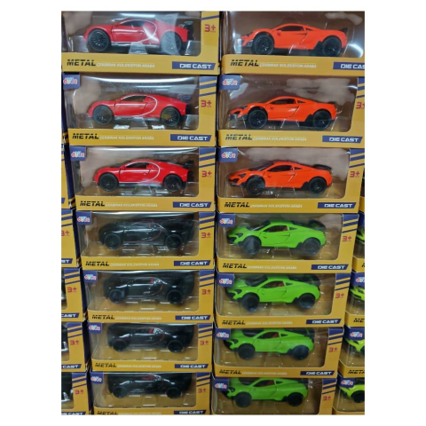 Kutulu 12 Cm Orta Boy Metal Model Araba Yaylı Üç Kapılı Spor Araba