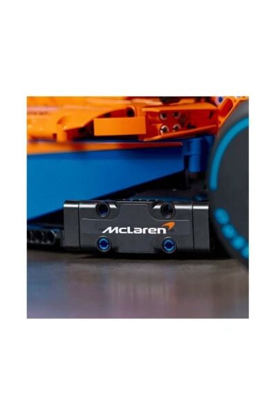 LEGO 42141 Technic - Mclaren Formula 1 Yarış Arabası, 1432 Parça +18 Yaş