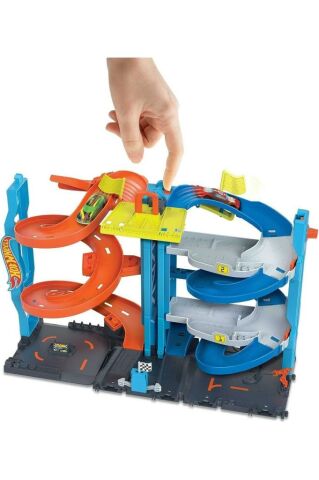 Hot Wheels Heyecanlı Yarış Kulesi HKX43