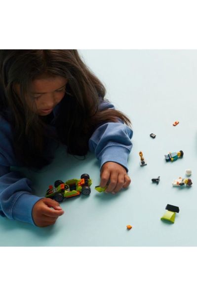 LEGO ® City Yeşil Yarış Arabası 60399 -  Yaratıcı Oyuncak Yapım Seti (56 Parça)