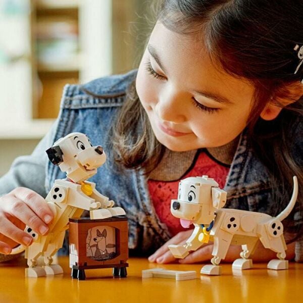 LEGO® Disney Lucky ve Penny 101 Dalmaçyalı Köpek Yavruları 43271
