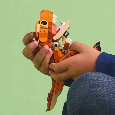 LEGO® Jurassic World Küçük Eatie: T. rex 76967 - 7 Yaş ve Üzeri Çocuklar için Dinozor İçeren Yaratıcı Oyuncak Yapım Seti (317 Parça) 6