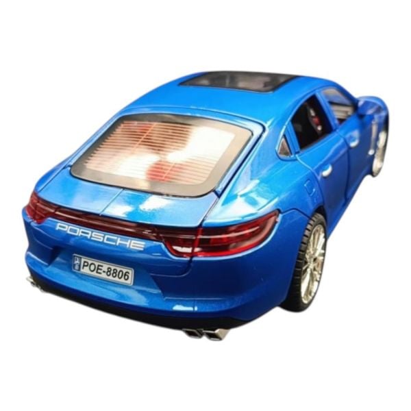 Metal Model Araba 5517, 1:18 Ölçekli Kapılar Bagaj Kaput Açılır Özellikli Sesli Ön Farları Işıklı Porsche Panamera